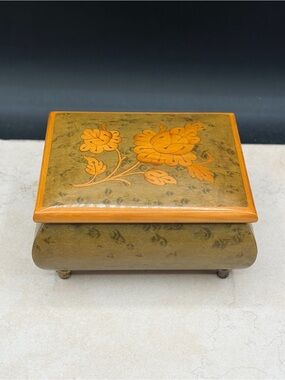 Vintage 1965-75 Reuge Music Box Burl Wood Inlays "Serenade" Roman Hoffstetter